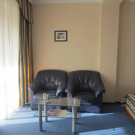 квелле Поляна