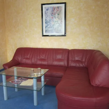 Hotel Quelle *