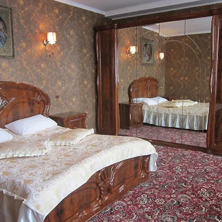 Quelle Hotel *