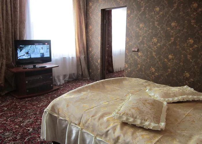 酒店 克勒波利亚纳酒店 *