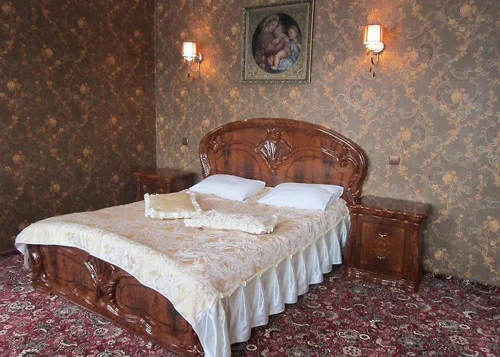 酒店 克勒波利亚纳酒店 *