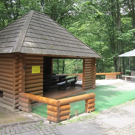 克勒波利亚纳酒店 酒店 波利亚纳